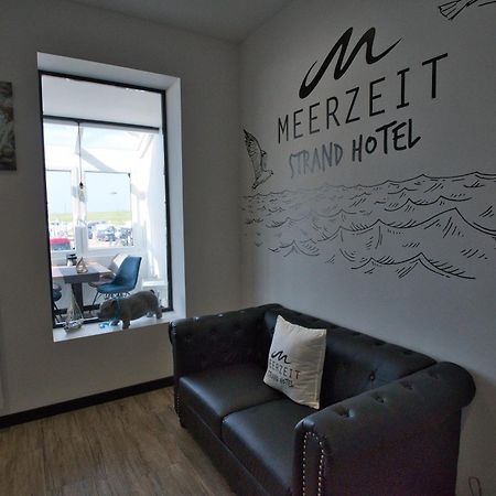 Meerzeit Strandhotel Neuharlingersiel Exterior foto